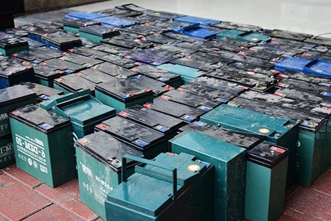 石家庄高价报废电池回收-上门回收动力电池-铁锂电池回收